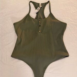 VICTORIA SECRET SPORT Women's Bodysuit Sleeveless Scoop Neck Ribbed Green